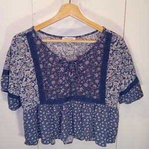 American Eagle size XS top